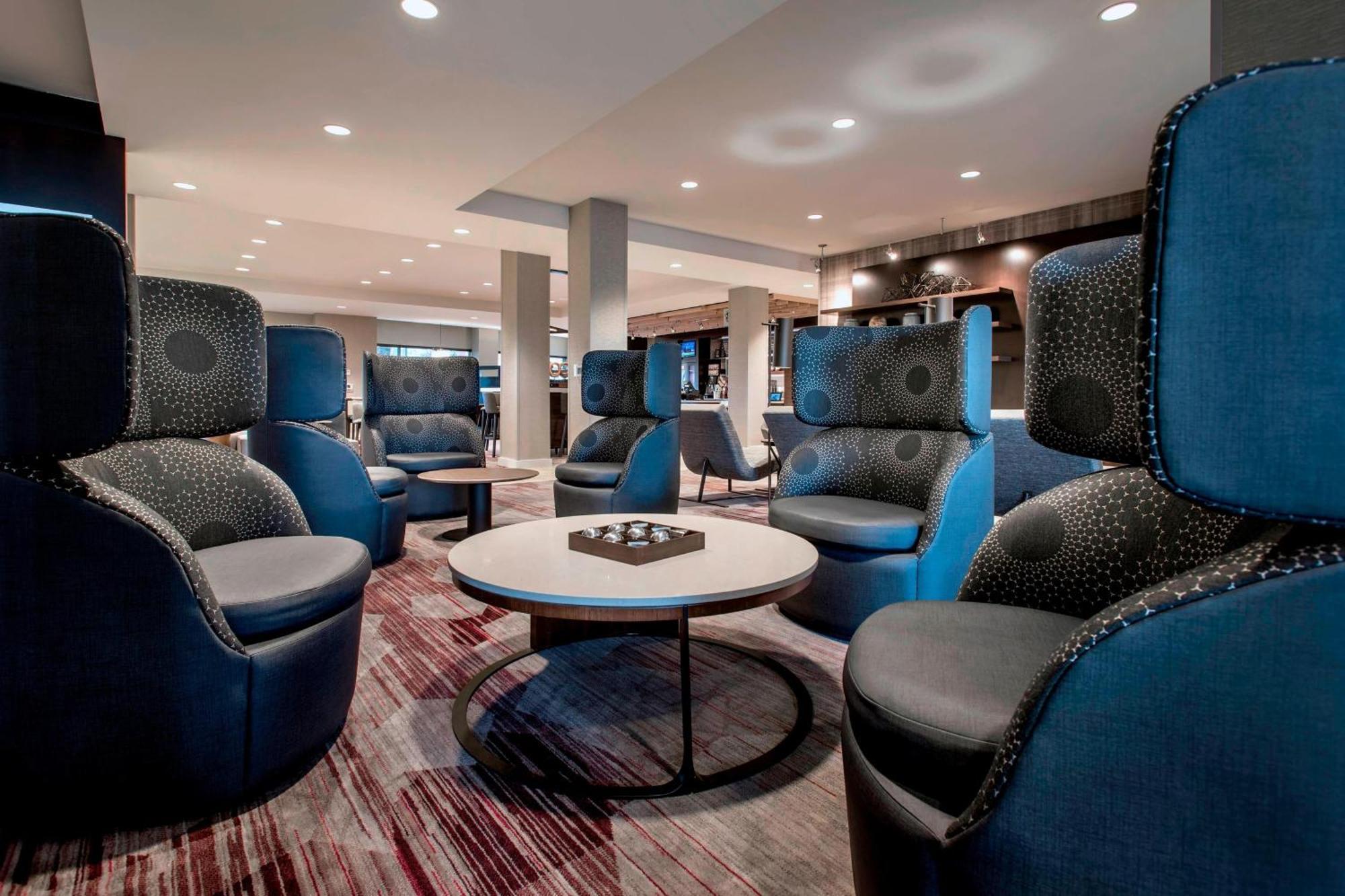 Courtyard By Marriott Schenectady At Mohawk Harbor Hotel Schenectady