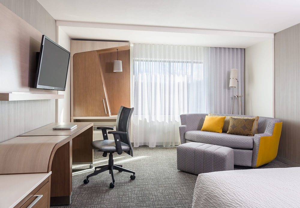 Courtyard By Marriott Schenectady At Mohawk Harbor 3* Schenectady